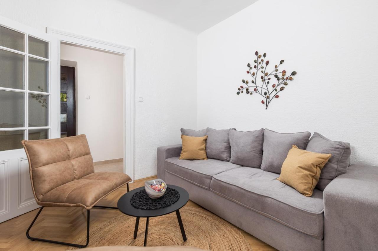 Apartment Carmen Matulji Ngoại thất bức ảnh