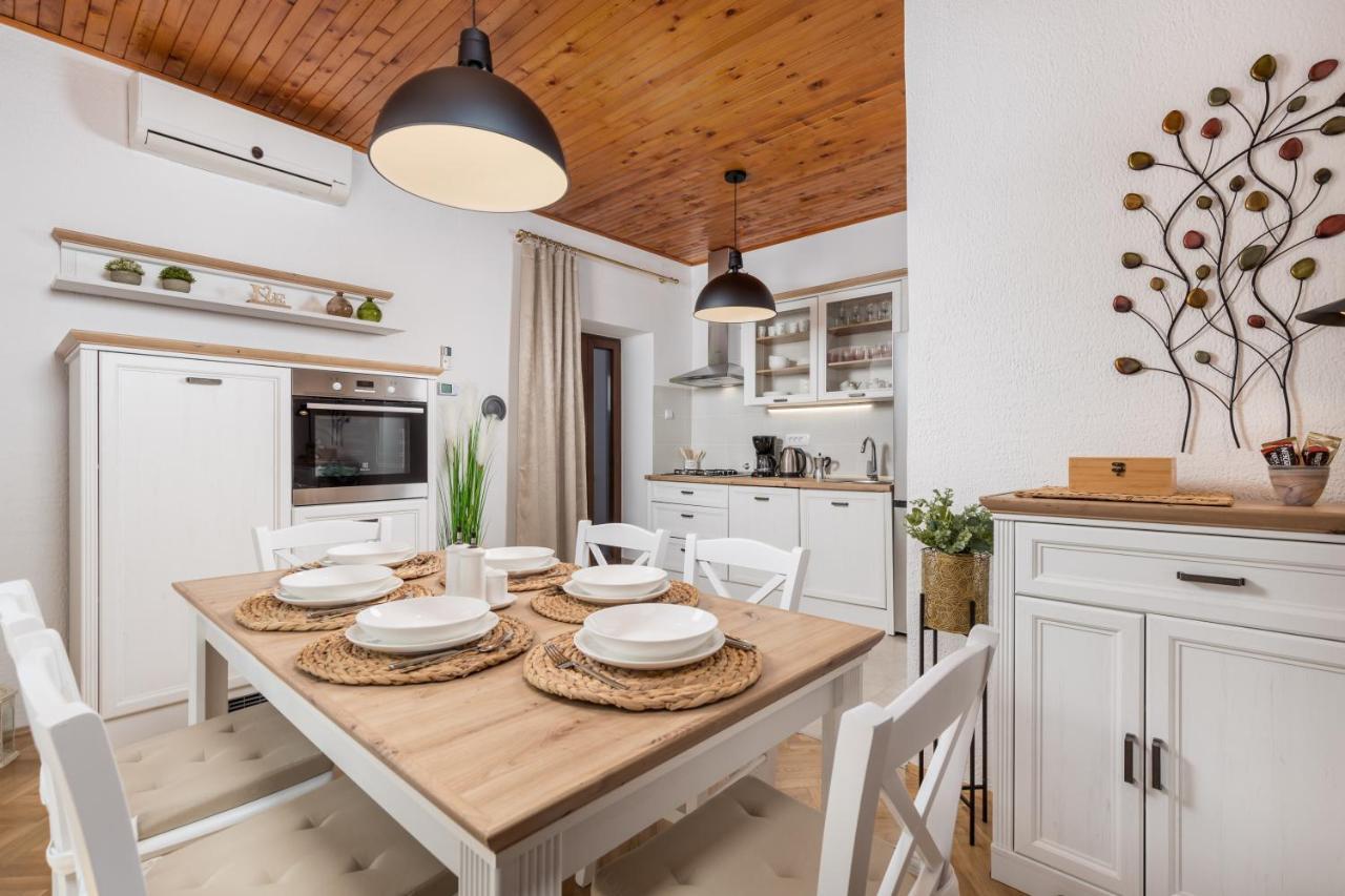Apartment Carmen Matulji Ngoại thất bức ảnh